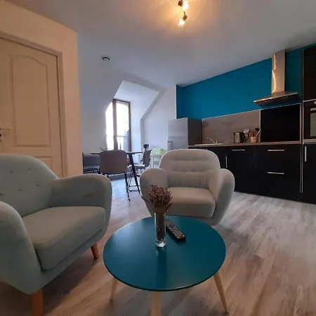 2 Avec Wi-fi, Proche Centre-ville Et Thermes De Apartment *