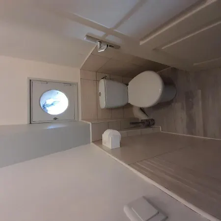 2 Avec Wi-fi, Proche Centre-ville Et Thermes De - Fr-1-541-10 *